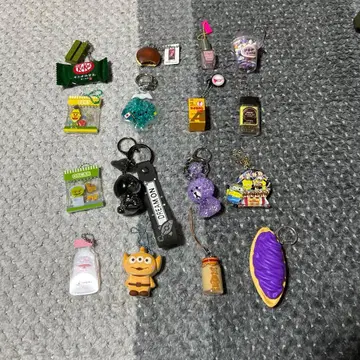 캡슐 토이 키링 세트 16개