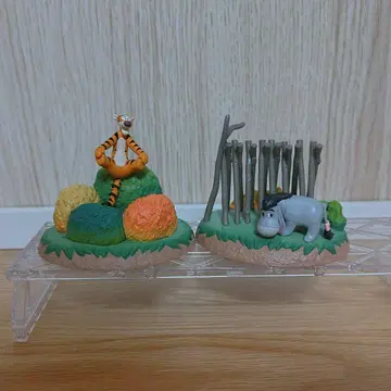 푸우의 허니헌트 미니어처 피규어 티거 이요르