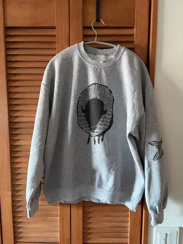 SASQUATCH fabrix 맨투맨