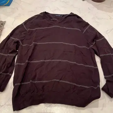 NAUTICA 다크 브라운 V넥 니트