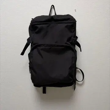 무인양품 어깨 부담을 가볍게 하는 발수 위에서 열리는 럭색