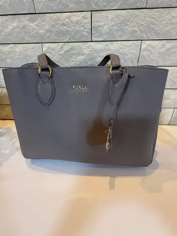 FURLA 미사용 토트백