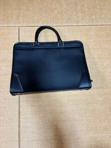 용량이 많은 비즈니스 백