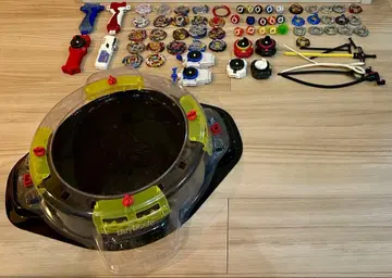 베이블레이드 스타디움 세트 발사기 포함