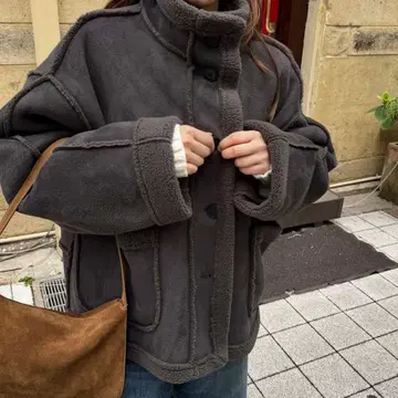 CANAL JEAN 페이크 무스탕 자켓