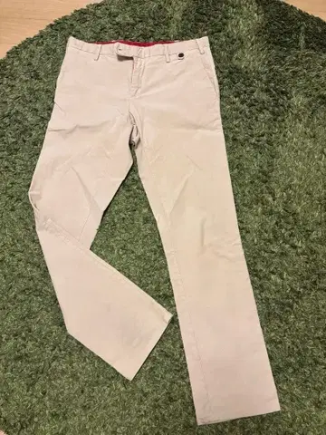 베이지 치노 팬츠 코듀로이