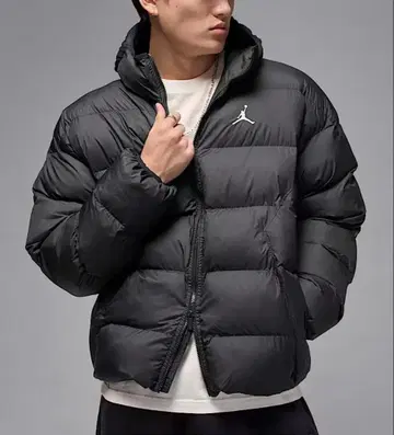 Jordan 블랙 다운 자켓 후드 부착