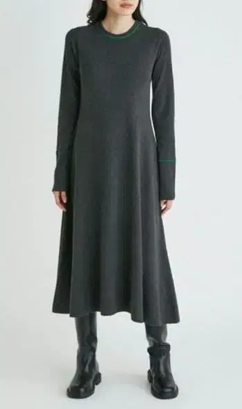 미사용 새상품 Mila Owen 다크 그레이 긴팔 롱 원피스