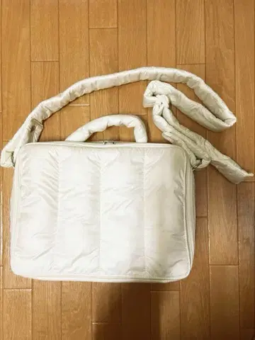 calin 마더백 아이보리