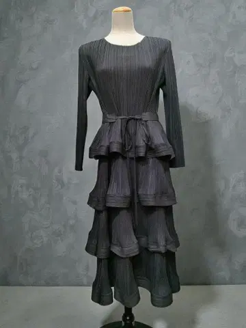 플리츠 그레이 원피스