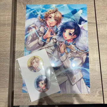 LIP x LIP 줄리엣과의 계약 클리어 파일 캔뱃지 세트