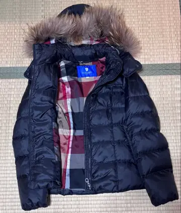 BLUE LABEL 다운 자켓 M 사이즈