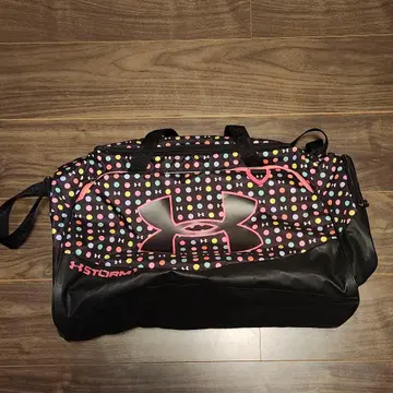 언더아머 도트 무늬 보스턴 백