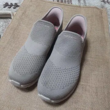 SKECHERS 슬립온 스니커즈 베이지 23.5cm