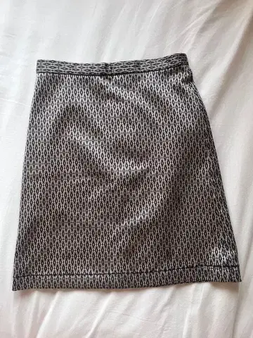 MAIDEN VOYAGE / ZUCCA 기하학 패턴 스커트