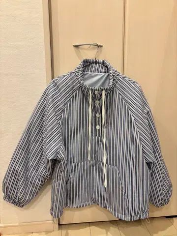 스트라이프 아노락