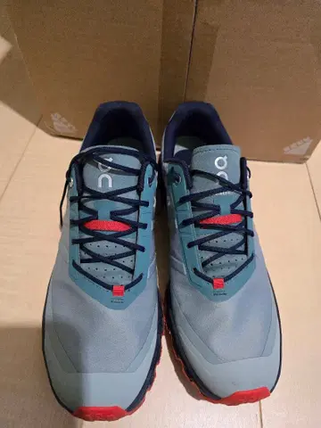 On Cloudventure 온 클라우드벤처 한정판 28.5cm