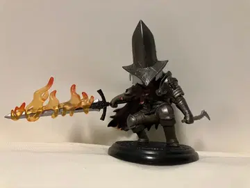 다크 소울 데포르메 피규어 심연의 감시자 에무 토이즈