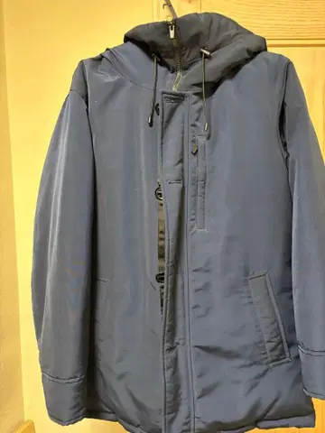 네이비 후드 부착 마운틴 후드티 M