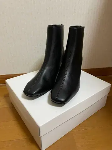 [ 미사용 ] UNITED TOKYO 스퀘어토 부츠 블랙