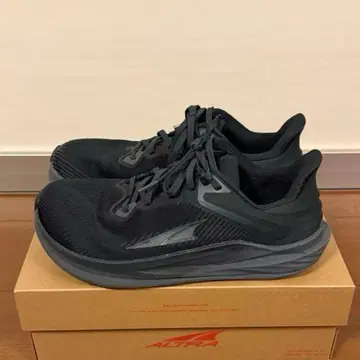 ALTRA TORIN 8 토린8 블랙 US8 26.5cm 박스 있음