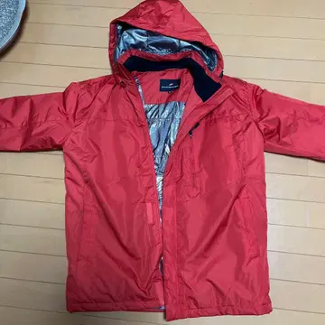 오렌지 나일론 점퍼 후드 부착