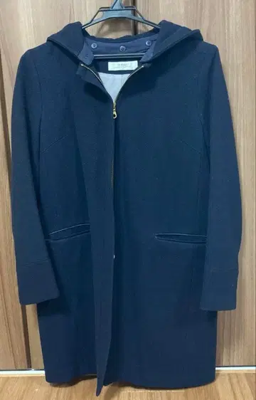 SRIC 네이비 후드 부착 코트