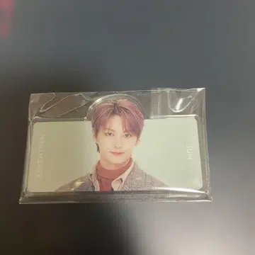 JUN 아크릴 배지