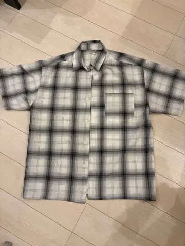 CalTop 반팔 체크 셔츠 화이트/블랙