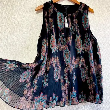 새상품 Desigual 슬리브리스 플리츠 블라우스 튜닉 XL