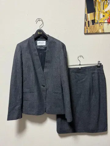 새상품급 워크립 아웃 그린 라벨 노카라 자켓 스커트 셋업