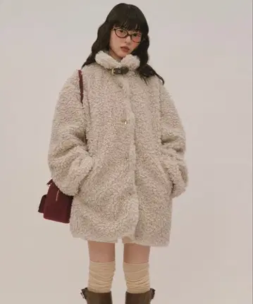 로인 뉘 뉘앙스 버튼 푸들 코트