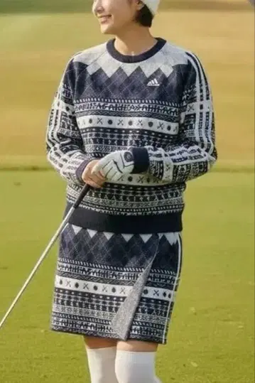 새상품 M adidas 골프 여성용 니트 셋업
