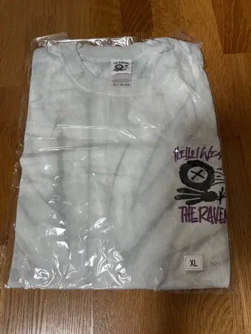 더 레이븐스 타이 다이 티셔츠