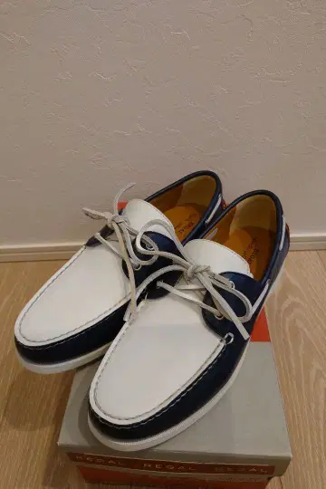 REGAL 데크 슈즈 화이트/네이비