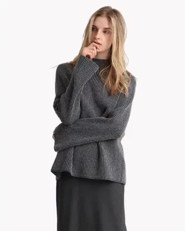 Theory 띠어리 캐시미어 혼방 니트 Charmant