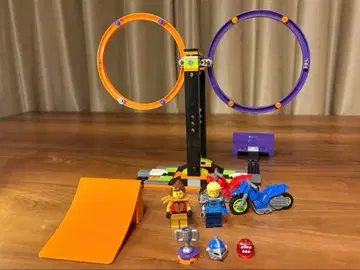 레고 LEGO 시티 스턴트 챌린지 (회전 바퀴 통과) 60360