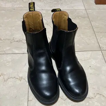 Dr.Martens 사이드 고어 부츠 US7