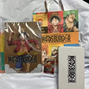 레어카드 미개봉 MOS BURGER x ONE PIECE 굿즈