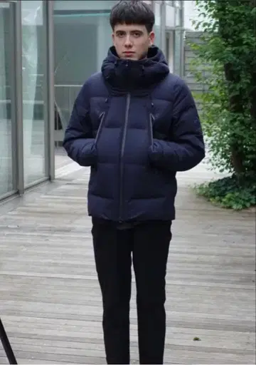 데상트 올테라인 미즈사와 다운 '마운테니어' 21FW