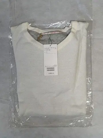 beams x dip 별주 2Layer V Neck Knit