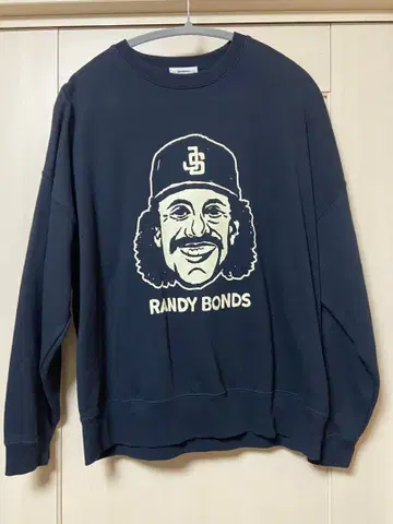 정크슨 JHANKSON 네이비 맨투맨