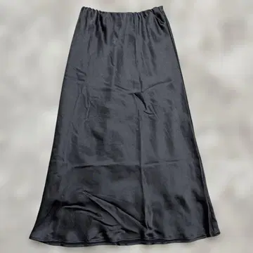 그레디 브릴리언트 새틴 바이어스 스커트 블랙