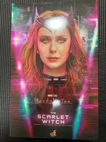 핫토이즈 완다비전 스칼렛 위치 피규어