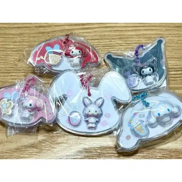 산리오 패키지 참 초코볼 5개