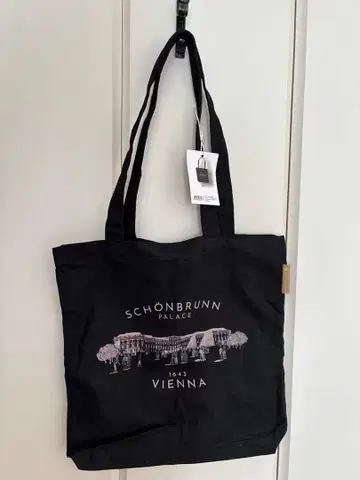 [미사용 새상품] 쇤브룬 궁전/토트백 블랙