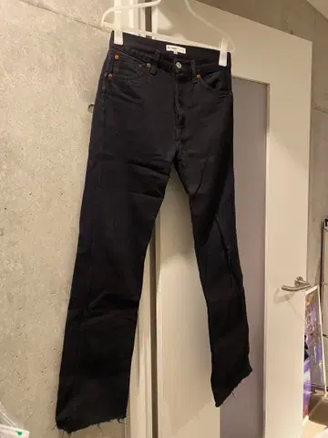 RE/DONE 블랙 컷오프 데님 26