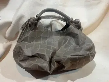 치와타 원형 토트백 chi.wata 그레이