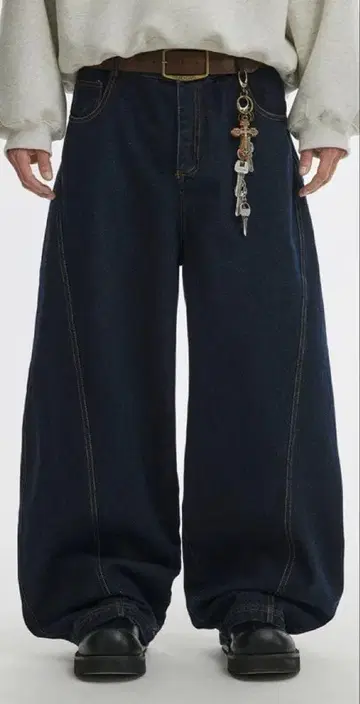 g.e.e.k RETRO SCIMITAR BAGGY DENIM