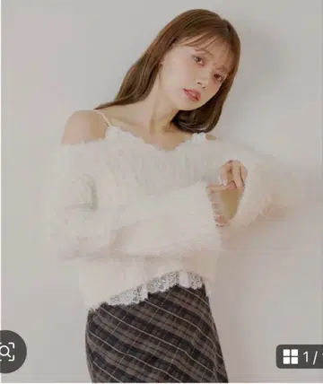 chico 레이스 도킹 샤기 니트